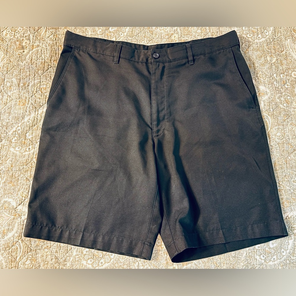 PGA Tour Golf Shorts Men’s 36 Black